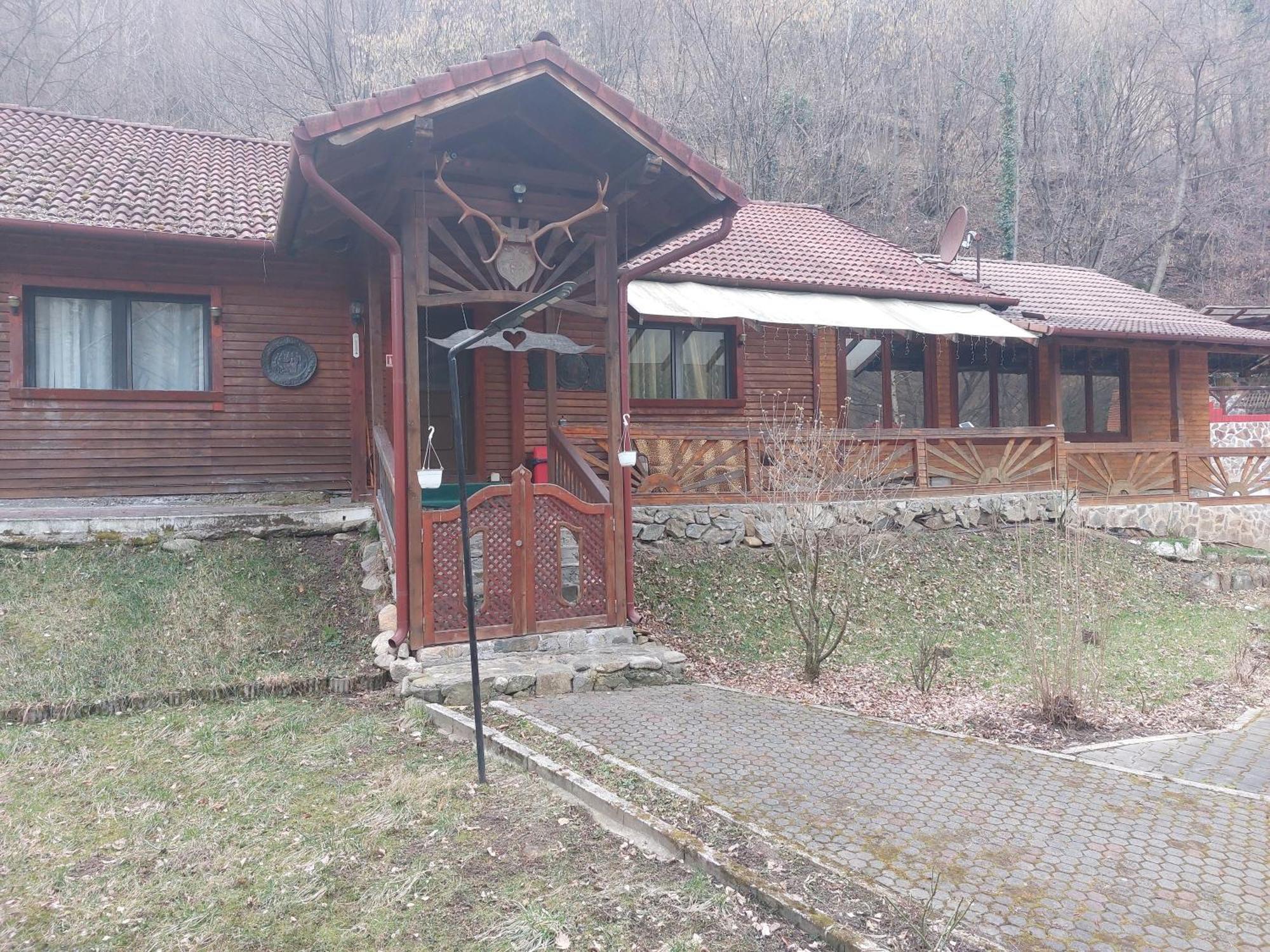 Complex Turcana Transalpina Şugag エクステリア 写真